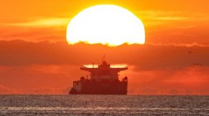 The US Easing of Restrictions on Russian Diesel: Competition with China and the Reshaping of Global Energy Market Dynamics